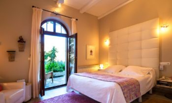 Terraza hoteles con encanto españa
