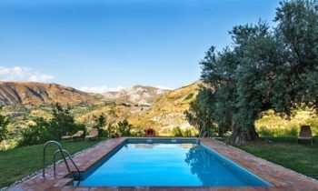 Boutique Hotel con piscina cerca de Granada